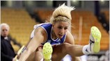 Η Βούλα Παπαχρήστου επιχειρεί ένα άλμα στο τριπλούν κατά τη διάρκεια του ...