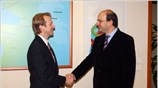 Για την πολιτική που σχετίζεται με την ενέργεια για τις ανανεώσιμες πηγές ...