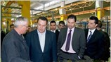 Ο υπουργός Μεταφορών και Επικοινωνιών, Ευριπίδης Στυλιανίδης, επισκέφθηκε σήμερα το αμαξοστάσιο της ...