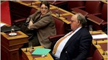 Η γ.γ του ΚΚΕ Αλέκα Παπαρήγα και ο κοινοβουλευτικός εκπρόσωπος του ΠΑΣΟΚ ...