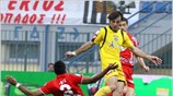 «Αγκαλιά» με την παραμονή του στα μεγάλα σαλόνια βρίσκεται από το απόγευμα ...
