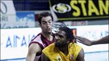 Με ήρωα της αναμέτρησης τον Τρέβον Μπράιαντ, η ΑΕΚ έδωσε τέλος στο ...