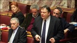 Ο βουλευτής του ΠΑΣΟΚ Ευάγγελος Βενιζέλος μιλάει στην ολομέλεια της Βουλής κατά ...
