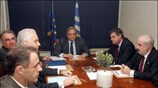 Πιέσεις προκειμένου το σχέδιο ενίσχυσης της ρευστότητας της οικονομίας να περάσει στην ...