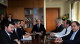 Σε εξέλιξη βρίσκεται η σύσκεψη που ξεκινησε περίπου στις 2 το μεσημερι ...