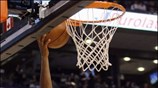 Οι Boston Celtics κέρδισαν τους Toronto Raptors με 94-88. Στη φωτογραφία ο ...