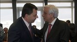 Ο υπουργός Εσωτερικών Προκόπης Παυλόπουλος (Α) και ο πρώην υφυπουργός Παναγιώτης Χηνοφώτης ...