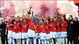 Η κορυφαία ομάδα στον κόσμο για το 2008 είναι η Μάντσεστερ Γιουνάιτεντ. ...