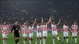 Στις 32 καλύτερες ομάδες του Κυπέλλου UEFA προκρίθηκε ο Ολυμπιακός. Οι «ερυθρόλευκοι», ...