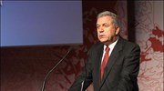 Την πρόσληψη 5.500 νοσηλευτών από τις αρχές του 2009 καθώς και 4.500 ...