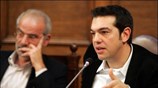 Ο πρόεδρος της ΚΟ του ΣΥΡΙΖΑ Αλέκος Αλαβάνος παίρνει μέρος σε συνέντευξη ...