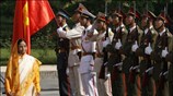 Η πρόεδρος της Ινδίας Πρατίμπα Ντεβίσινγκ Πάτιλ, καταδίκασε τις αιματηρές επιθέσεις στο ...