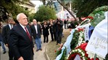 Φόρο τιμής στο μνημείο του Πολυτεχνείου απέτισε σήμερα το πρωί ο Πρόεδρος ...