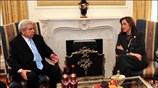«Το Κυπριακό είναι το πρώτο εθνικό μας θέμα», τόνισε η υπουργός Εξωτερικών, ...