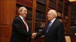 Στη συνάντηση του υπουργού Οικονομίας και Οικονομικών κ. Γιώργου Αλογοσκούφη με τον ...