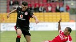 Χωρίς να έχει ιδιαίτερη απόδοση, δείχνοντας μάλλον έναν κακό εαυτό, ο Ολυμπιακός ...