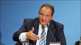 Ο πρωθυπουργός Κώστας Καραμανλής παραχωρεί την καθιερωμένη συνέντευξη Τύπου προς τους εκπροσώπους ...
