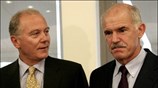 Με τον αρχηγό του ΠΑΣΟΚ Γιώργο Παπανδρέου συναντήθηκε σήμερα ο διοικητής της ...