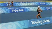 Η Αυστραλή Εμμα Σνόουσιλ κατέκτησε το χρυσό μετάλλιο στο τρίαθλο γυναικών, στους ...