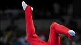 Ο Γερμανός γυμναστής Fabian Hambuchen χάνει την ισορροπία του στο μονόζυγο. ...