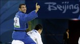 Ο Ελνούρ Μαμαντλί κατέκτησε το χρυσό μετάλλιο στην κατηγορία των -73 κιλών ...