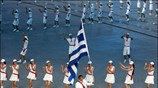 Οι Έλληνες αθλητές μπαίνουν στο Ολυμπιακό Στάδιο του Πεκίνου. ...