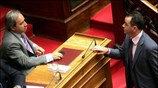 Ο υπουργός Οικονομίας Γιώργος Αλογοσκούφης και ο βουλευτής της Νέας Δημοκρατίας Κώστας ...