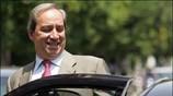 Ο υπουργός Οικονομίας Γιώργος Αλογοσκούφης εξέρχεται από το Μέγαρο Μαξίμου μετά τη ...