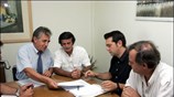 Ο πρόεδρος του Συνασπισμού Αλέξης Τσίπρας συναντήθηκε σήμερα  με το Δ.Σ. ...