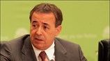 Ο γραμματέας της Σοσιαλιστικής Διεθνούς Luis Ayala μιλάει στους δημοσιογράφους κατά την ...