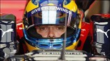 Ο οδηγός της Toro Rosso Sebastien Bourdais στα πιτ της πίστας Magny ...
