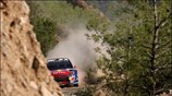 Ο Ισπανός οδηγός της Citroen Daniel Sordo οδηγεί το C4 WRC στο ...