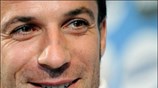 Ο ιταλός ποδοσφαιριστής Alessandro Del Piero κατά τη διάρκεια συνέντευξης Τύπου στο ...