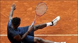 Ο Γάλλος Gael Monfils  (στη φωτογραφία) αγωνίστηκε χθες με τον Luis ...