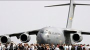 Ένα Boeing C 17 Globemaster  εκτίθεται στην αεροναυτική έκθεση ΙLA 2008 ...