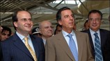 Ο υπουργός Πολιτισμού Μιχάλης Λιάπης (Κ) εγκαινίασε μαζί με τον υπουργό Μεταφορών ...