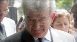 Ο υπουργός Ανάπτυξης Χρήστος Φώλιας κατά την έξοδο του από το Μέγαρο ...