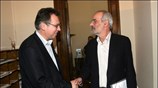 Ο πρόεδρος της ΚΟ του ΣΥΡΙΖΑ Αλέκος Αλαβάνος συναντήθηκε με την Ομοσπονδία ...