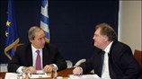 Ο ΥΠΕΘΟ Γιώργος Αλογοσκούφης συναντήθηκε με τον Βρετανό υφυπουργό Εμπορίου και Επενδύσεων ...