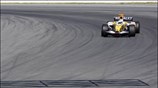 Ο Ισπανός πιλότος της Renault Fernando Alonso, δοκίμασε σήμερα νέες αεροτομές στην ...