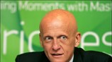 Ο πρώην διεθνούς φήμης Ιταλός διαιτητής Pierluigi Collina μιλάει σε συνέντευξη Τύπου. ...