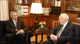 Ο Πρόεδρος της Δημοκρατίας Κάρολος Παπούλιας δέχθηκε σήμερα τον πρωθυπουργό της Τσεχίας ...