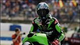 Ο Αμερικανός John Hopkins με Kawasaki (125 cc) κάνει μια θεαματική σούζα ...