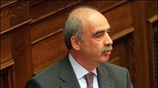 Ο υπουργός Εθνικής ¶μυνας Βαγγέλης Μεϊμαράκης μιλάει στην ολομέλεια της Βουλής, κατά ...