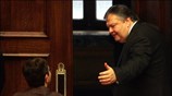 Ο βουλευτής του ΠΑΣΟΚ Ευάγγελος Βενιζέλος και η γ.γ του ΚΚΕ Αλέκα ...