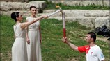 Η πρωθιέρεια Μαρία Ναυπλιώτου και ο πρώτος Λαμπαδηδρόμος, «ασημένιος» Ολυμπιονίκης του τάε ...
