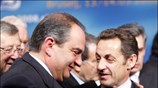 Ο πρωθυπουργός Κώστας Καραμανλής με τον Γάλλο Πρόεδρο Νικολά Σαρκοζί στη συνεδρίαση ...