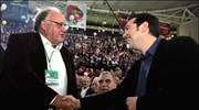 Ο πρόεδρος του Συνασπισμού Αλέξης Τσίπρας συνομιλεί με τον Θεόδωρο Πάγκαλο πριν ...