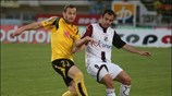 Πολύ σημαντική εκτός έδρας νίκη που της επιτρέπει να διατηρεί τις ελπίδες ...