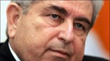 Ο Πρόεδρος της Κύπρου Δημήτρης Χριστόφιας απαντά σε ερωτήσεις δημοσιογράφων κατά τη ...